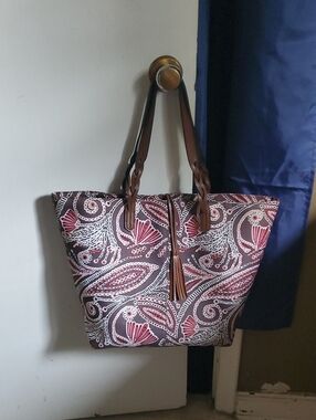 Brown Paisley-Print Tote Bag with Tassel